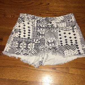 Denim patterned shorts